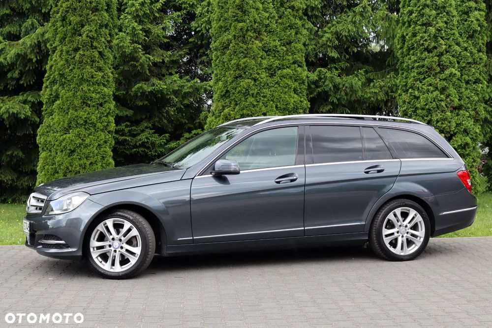 Mercedes-Benz Klasa C 180 BlueEFFICIENCY 7G-TRONIC Avantgarde - 12