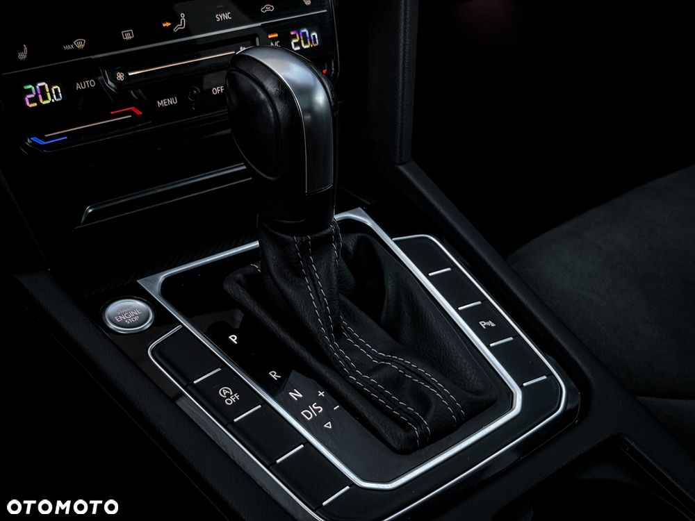 Volkswagen Arteon 2.0 TSI DSG R-Line - 32