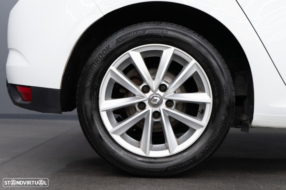 Renault Mégane 1.5 Blue dCi Intens - 14