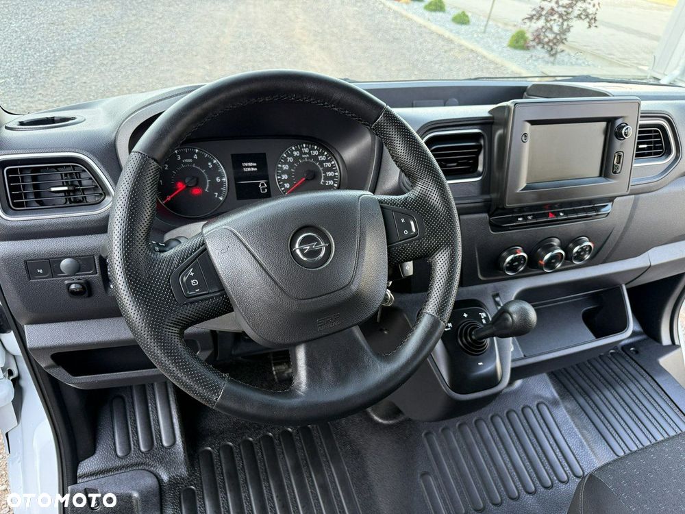 Opel Movano - 11