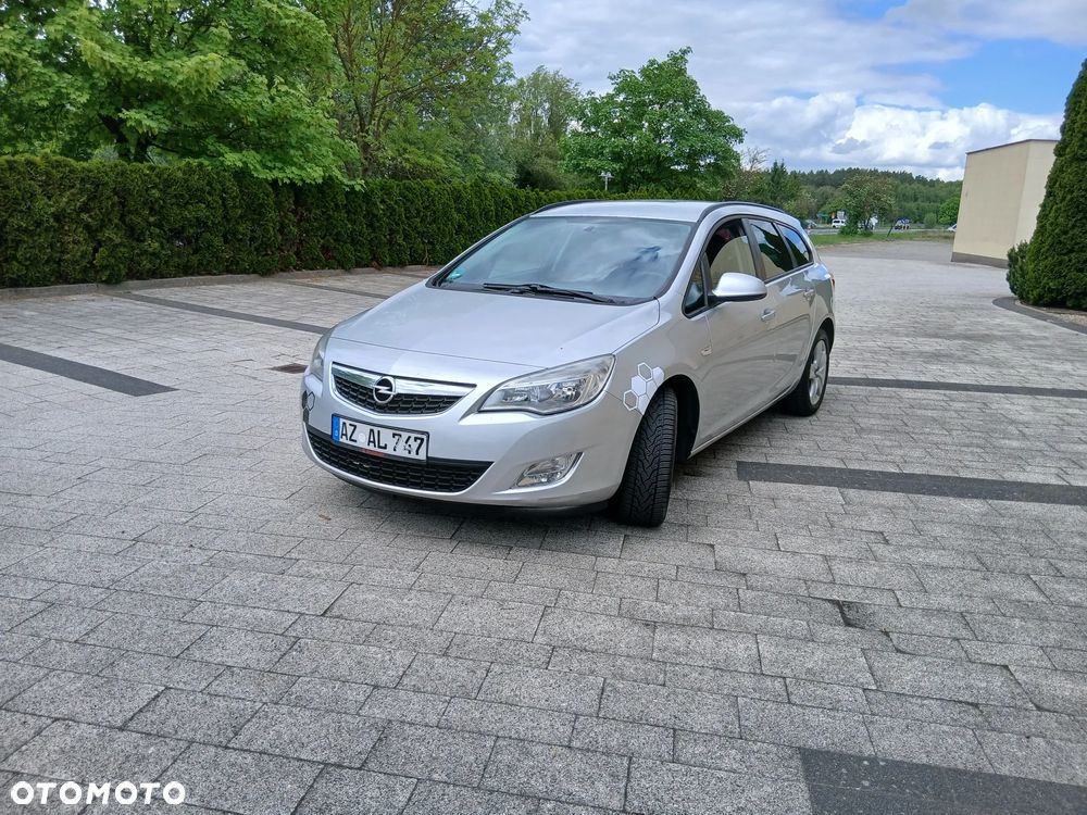 Opel Astra 2.0 CDTI DPF Cosmo - 10