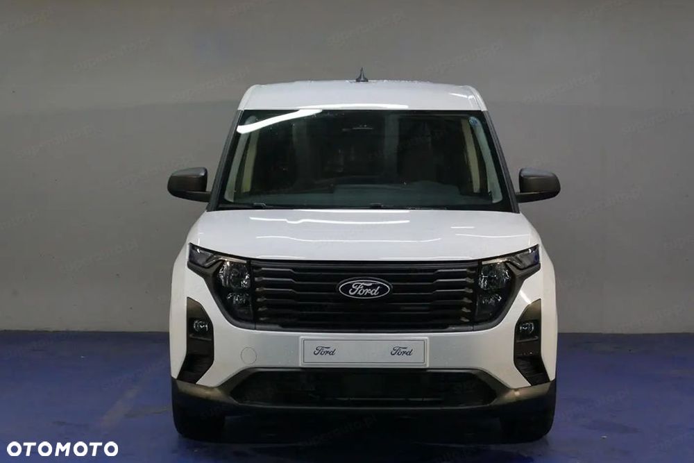Ford Transit Courier - 3