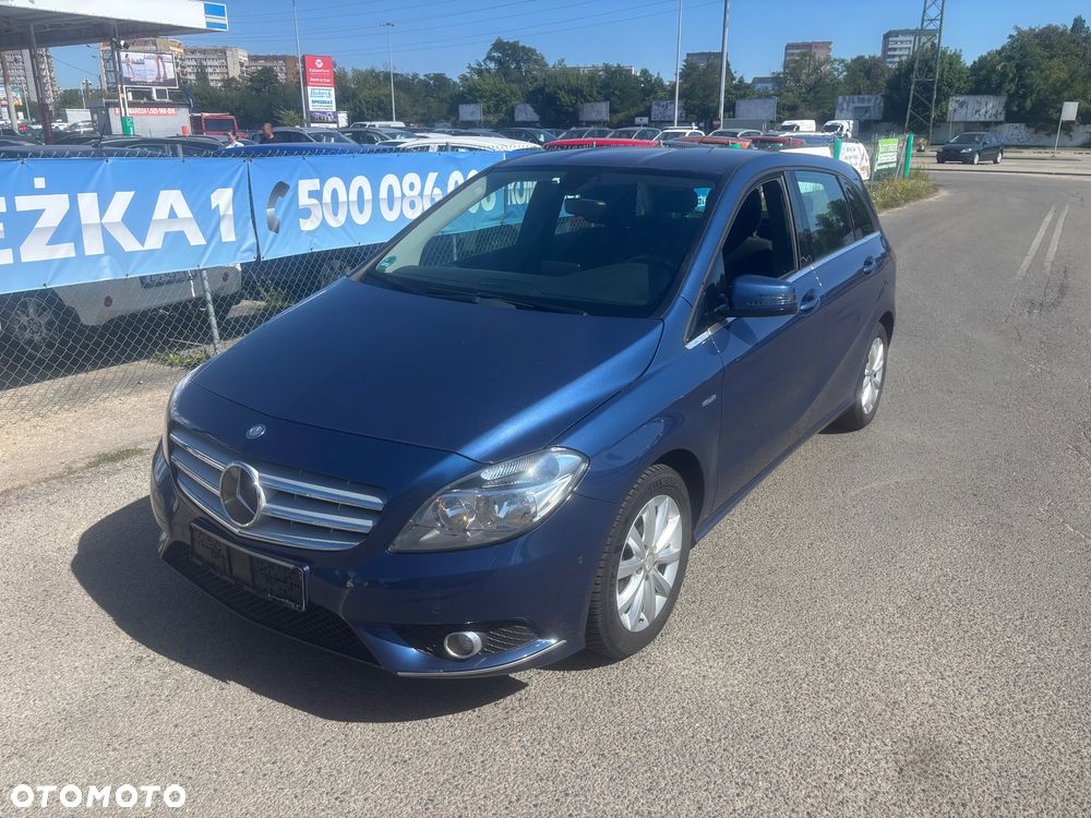 Mercedes-Benz Klasa B 180 (BlueEFFICIENCY) - 8