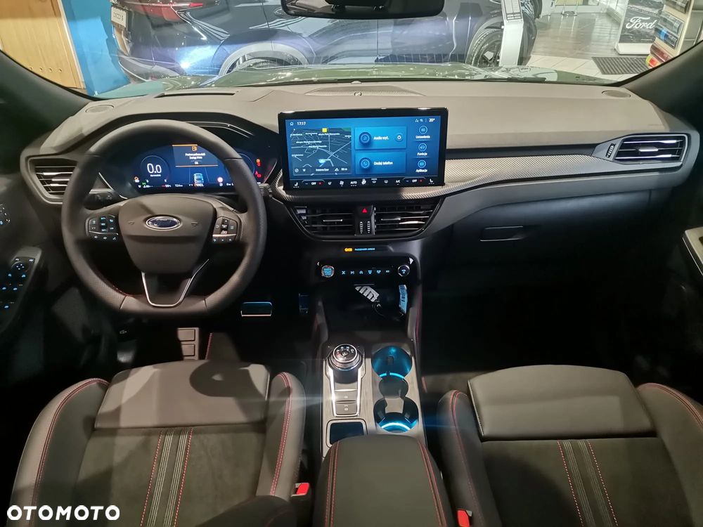 Ford Kuga 1.5 EcoBoost FWD ST-Line X - 6