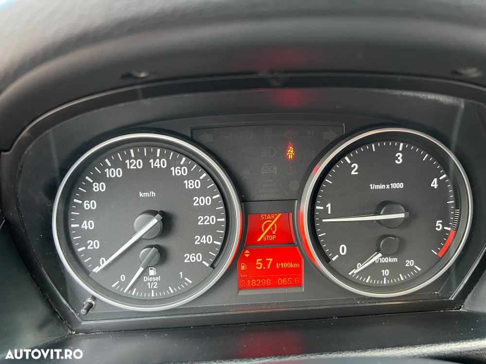 BMW X1 sDrive18d Sport Line - 14