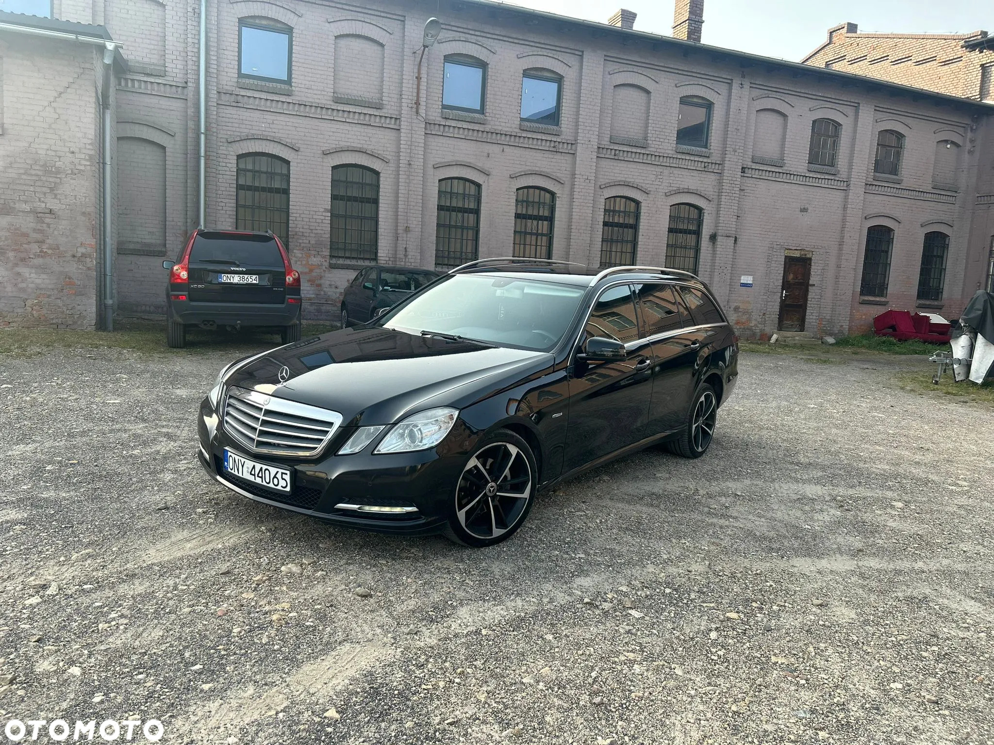 Mercedes-Benz Klasa E - 2