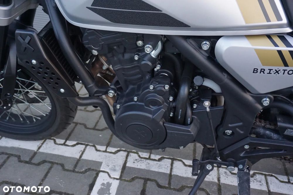 Brixton Crossfire - 20