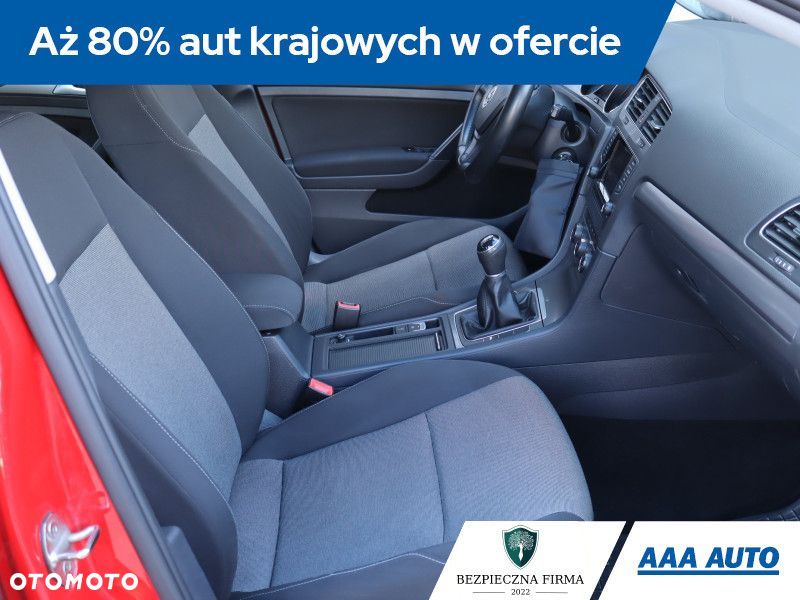 Volkswagen Golf Variant - 10