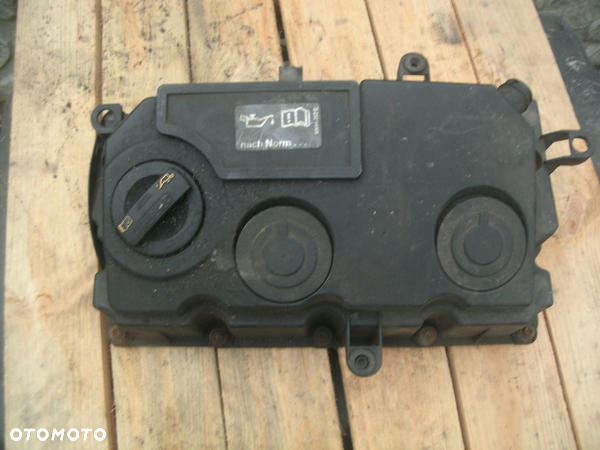 POKRYWA ZAWOROW VW AUDI 1.9TDI 03G103469G 03G103475E