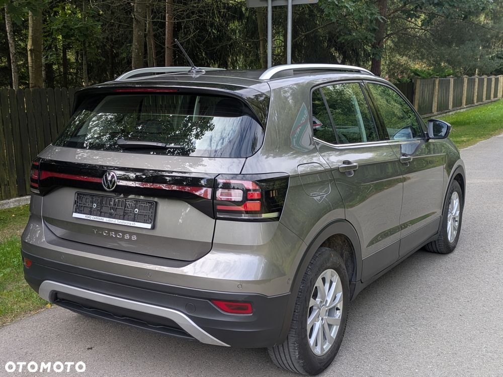 Volkswagen T-Cross - 8