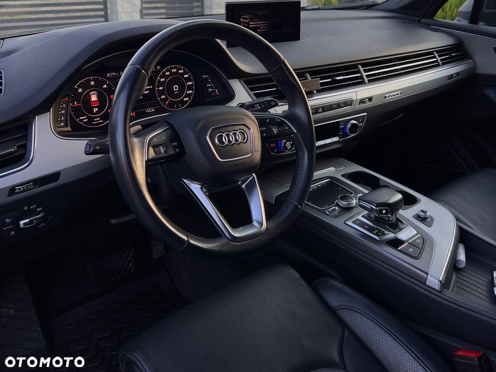 Audi Q7 - 29