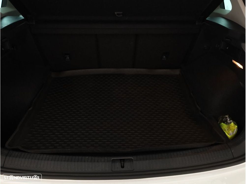 VW Tiguan 1.6 TDI Confortline - 17