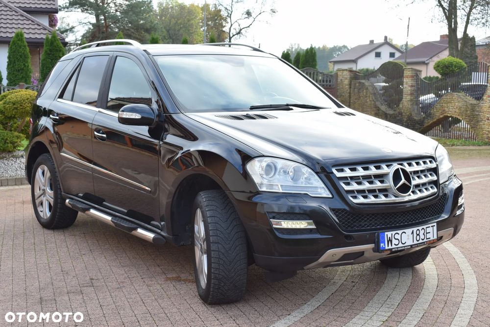 Mercedes-Benz ML - 14