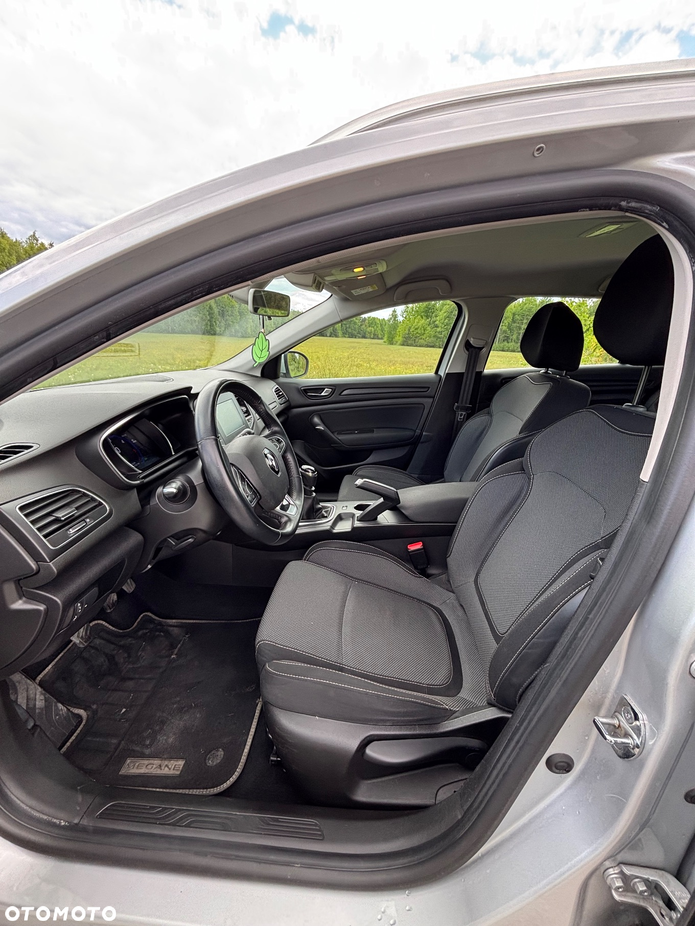 Renault Megane 1.5 Blue dCi Limited - 21