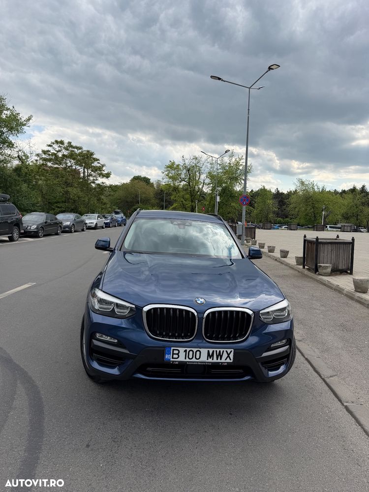 BMW X3 xDrive20d AT xLine - 3