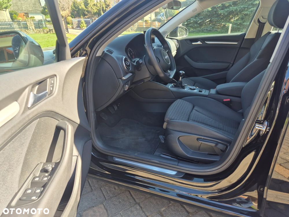 Audi A3 Sportback 1.4 TFSI Attraction - 19
