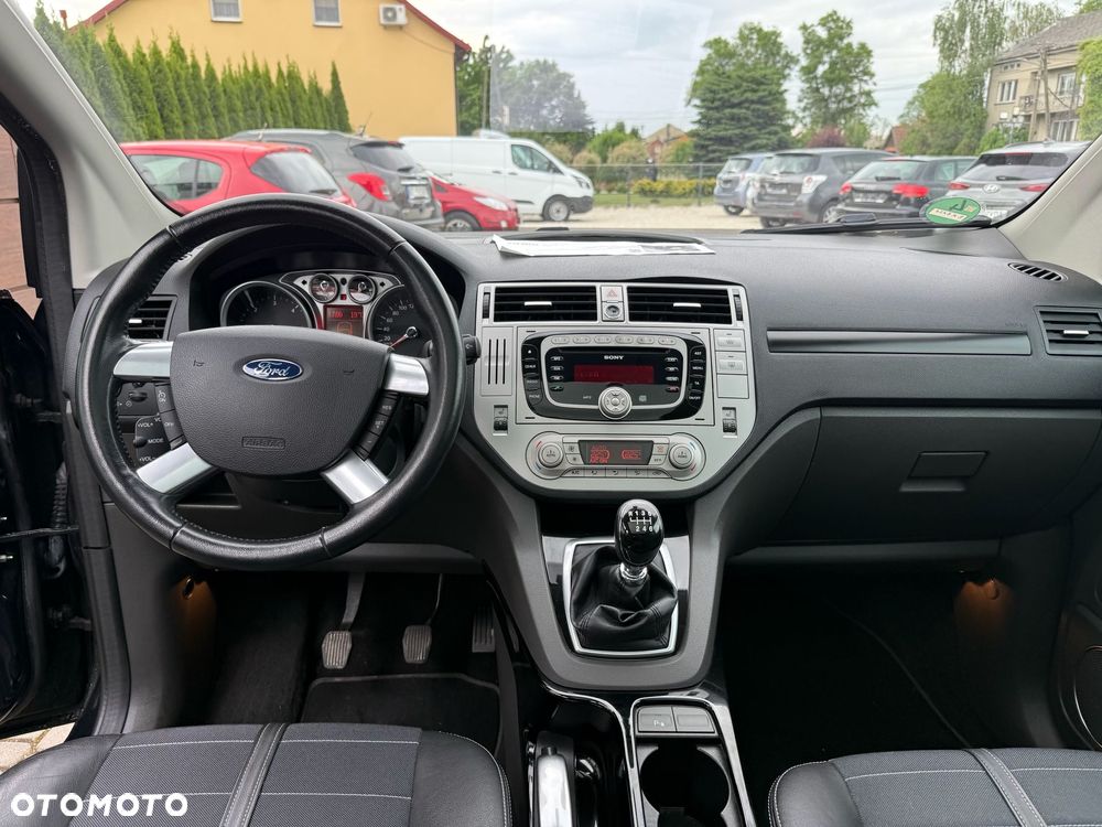 Ford Kuga 2.0 TDCi 4x4 Titanium - 8
