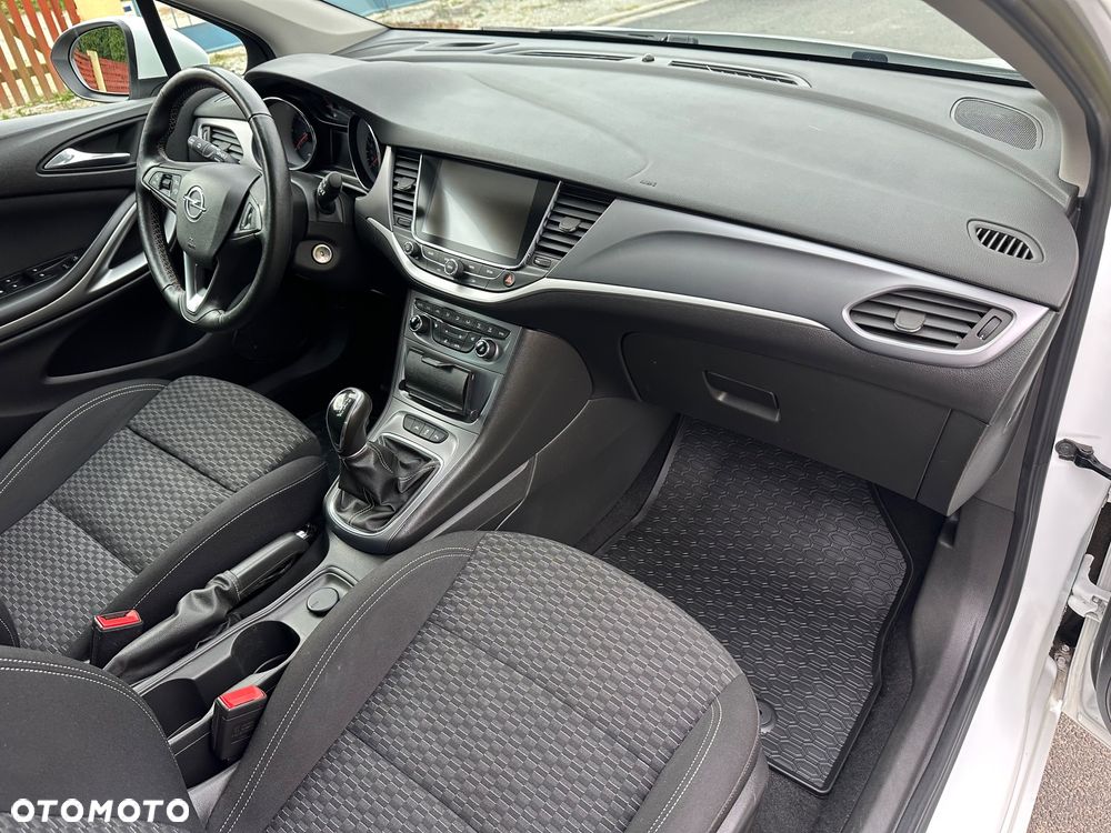 Opel Astra 1.6 D (CDTI) Sports Tourer Selection - 35