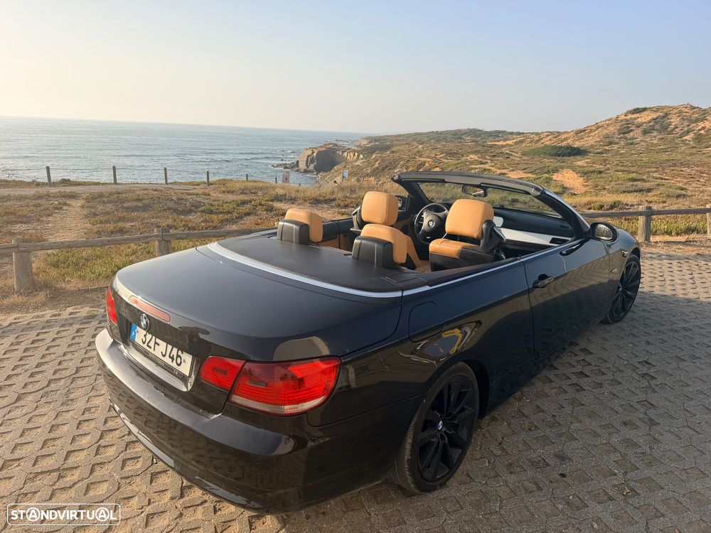 BMW 330 d Auto - 12