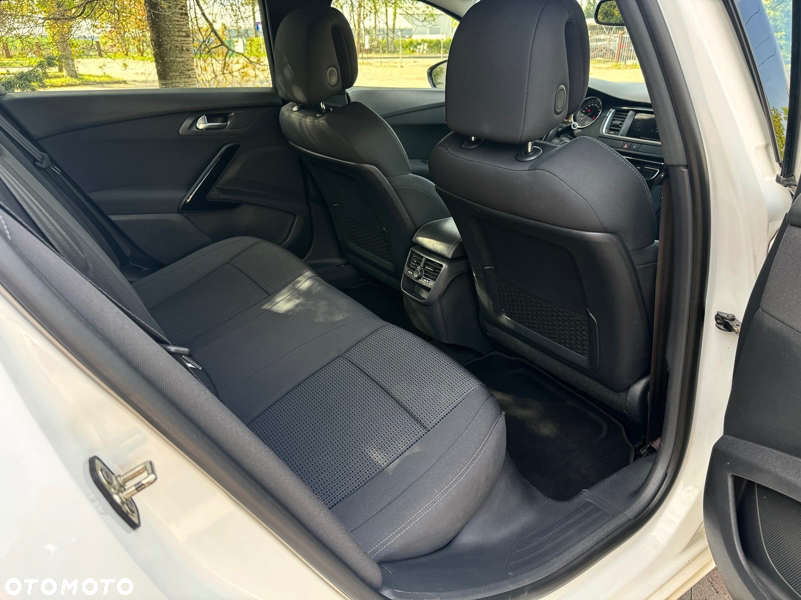 Peugeot 508 1.6 e-HDi Active S&S - 7