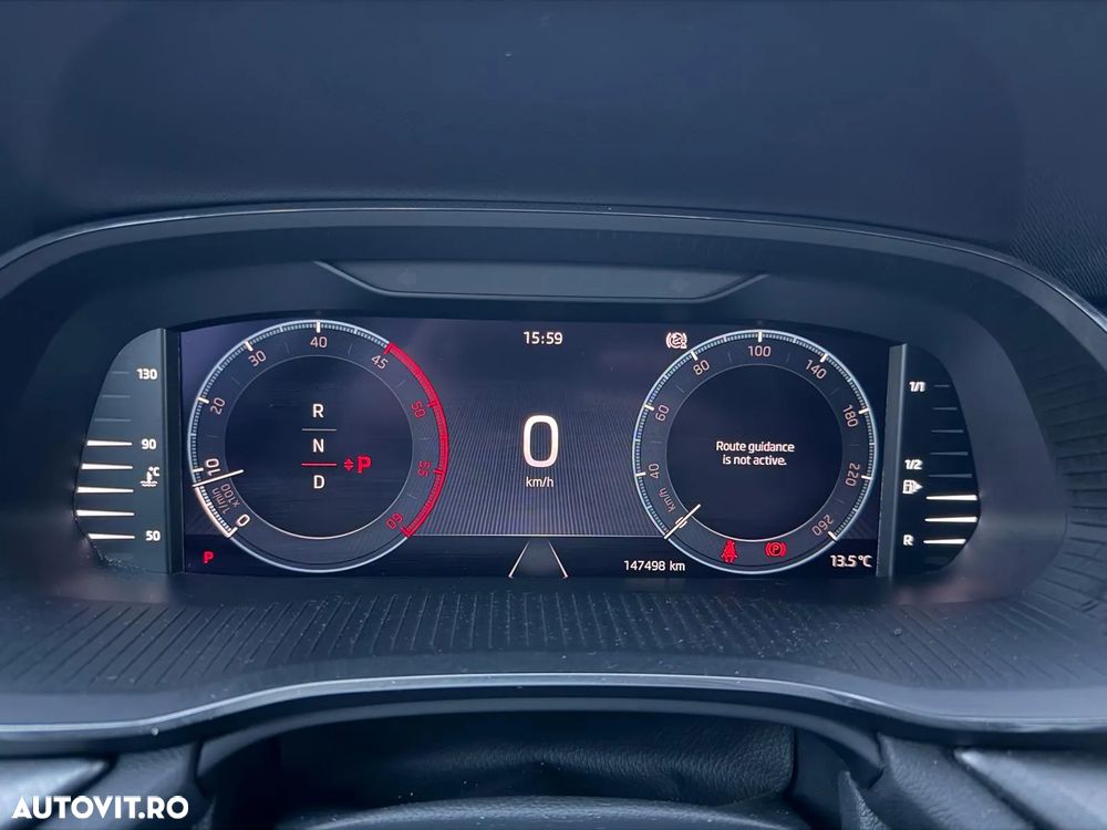 Skoda Octavia Combi 2.0 TDI DSG Ambition - 10