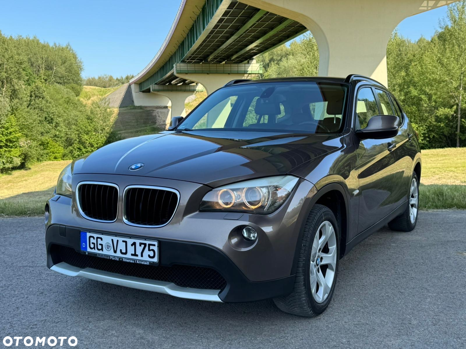 BMW X1 xDrive20d - 10