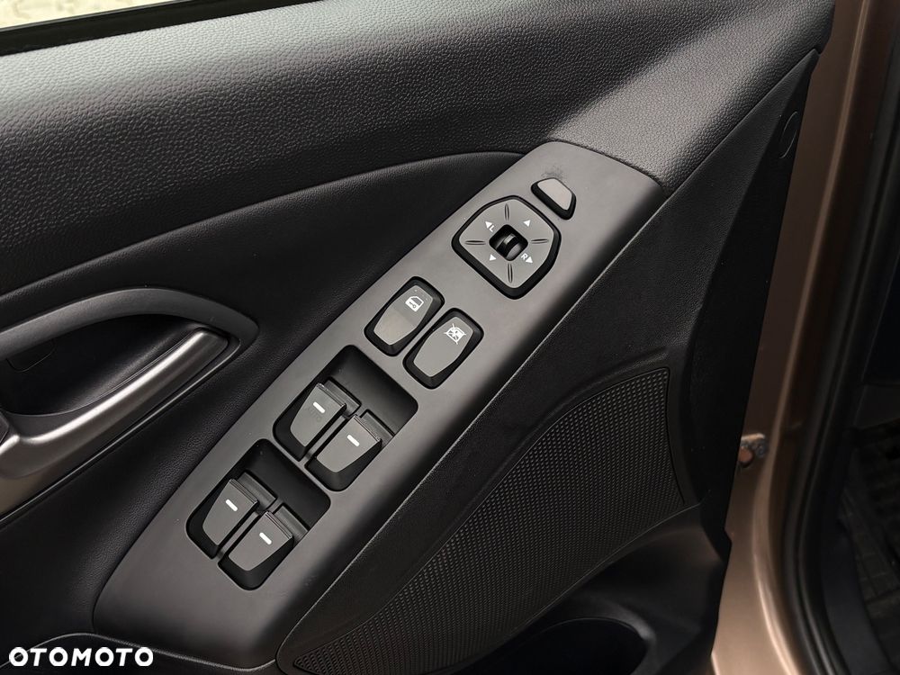 Hyundai ix35 1.6 GDI Style 2WD - 18