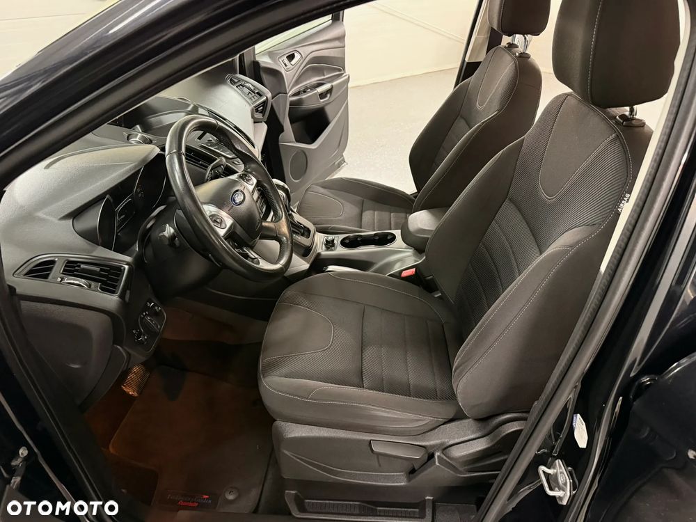 Ford Kuga 2.0 TDCi 4x4 SYNC - 11