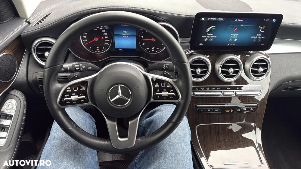 Mercedes-Benz GLC - 13