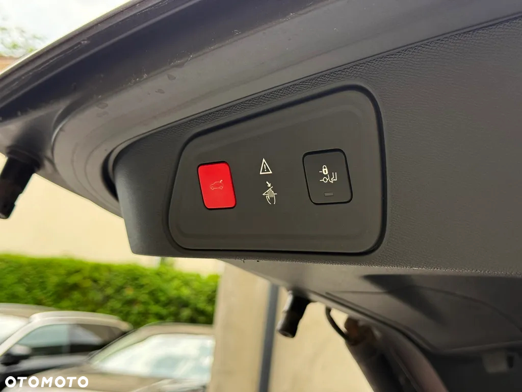 Peugeot 3008 BlueHDi 130 Stop & Start EAT8 Allure - 8