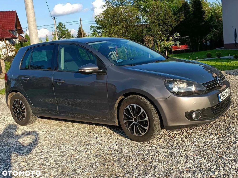 Volkswagen Golf 1.6 TDI DPF Highline - 2