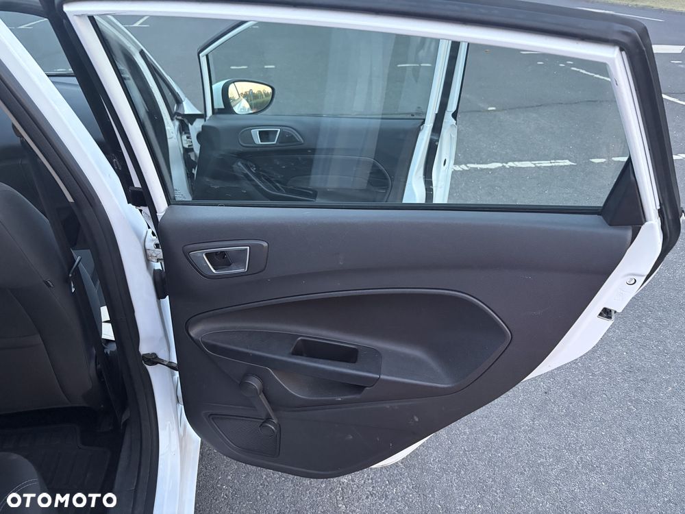 Ford Fiesta 1.25 Silver X (Trend) EU6 - 9