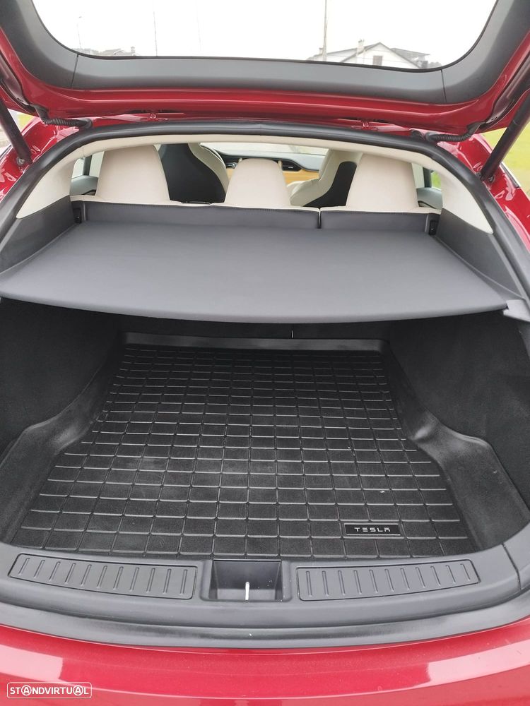Tesla Model S Long Range - 7