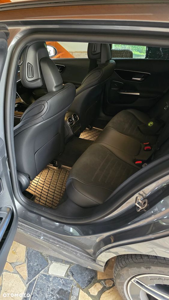 Mercedes-Benz Klasa C 300 de PHEV 4-Matic AMG - 14