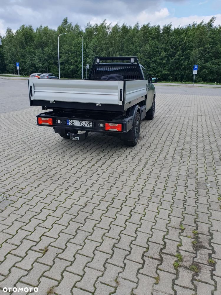 Toyota Hilux 2.4 D-4D Single Cab DLX 4x4 - 3