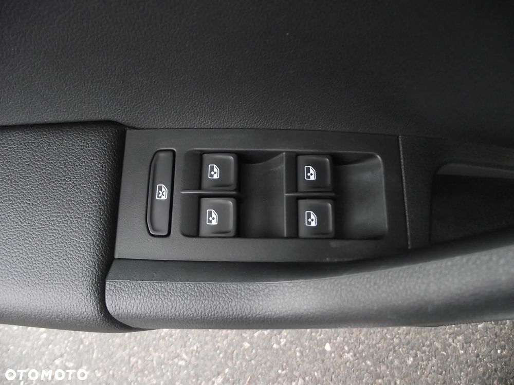 Skoda Octavia 1.5 TSI ACT Style DSG - 21