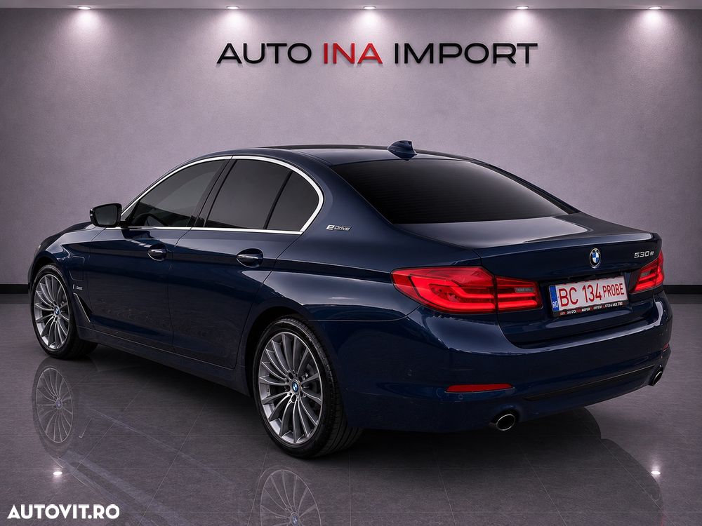 BMW Seria 5 530e Aut. Luxury Line - 3