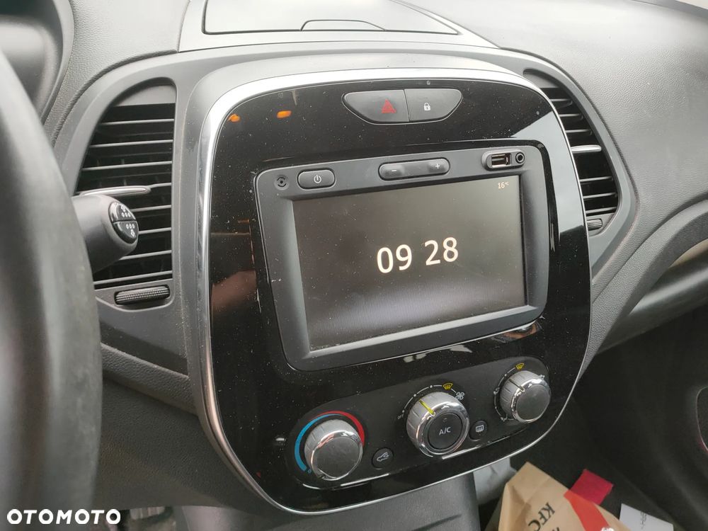 Renault Captur - 18