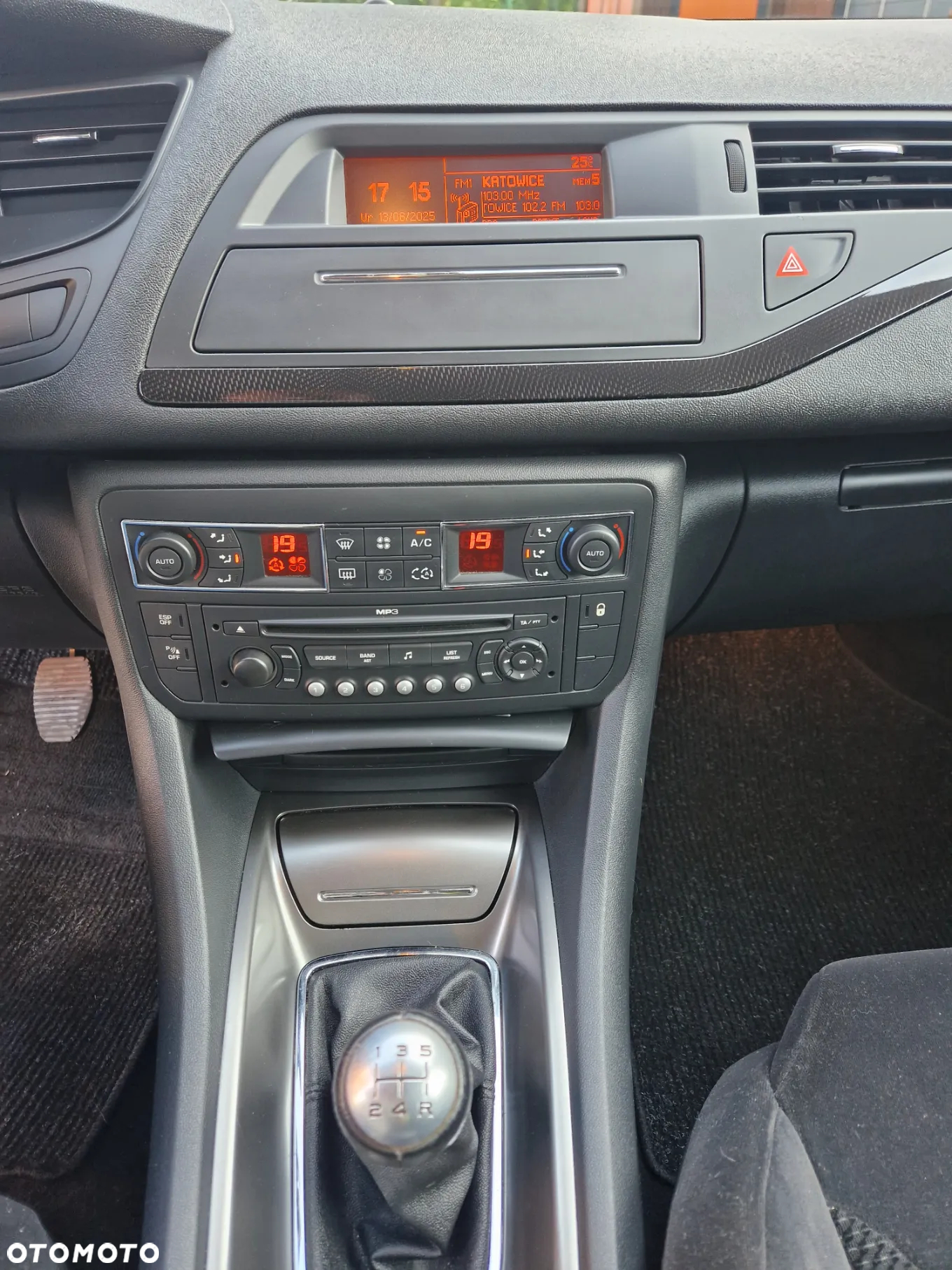 Citroën C5 2.0i 16V Confort - 24
