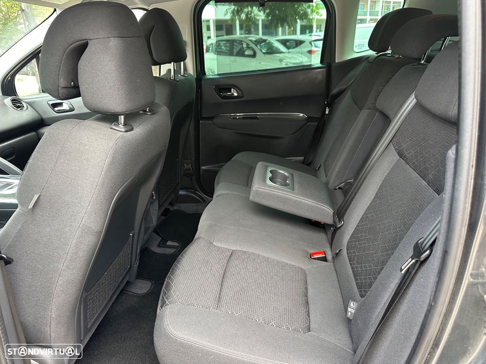 Peugeot 3008 1.6 BlueHDi Style EAT6 - 21