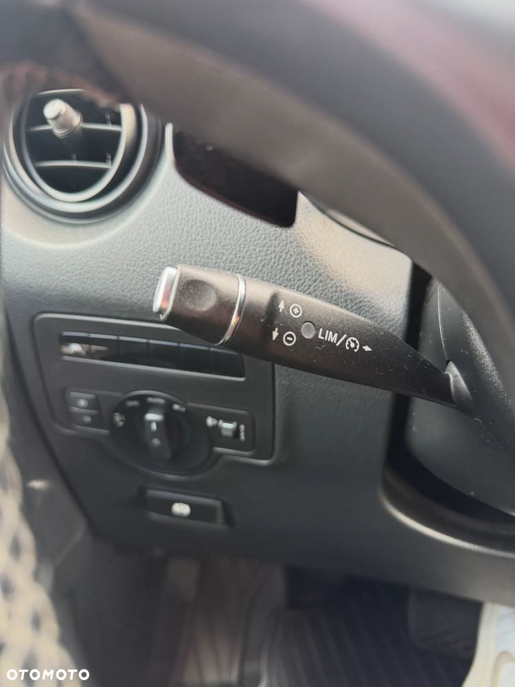 Mercedes-Benz Vito - 20
