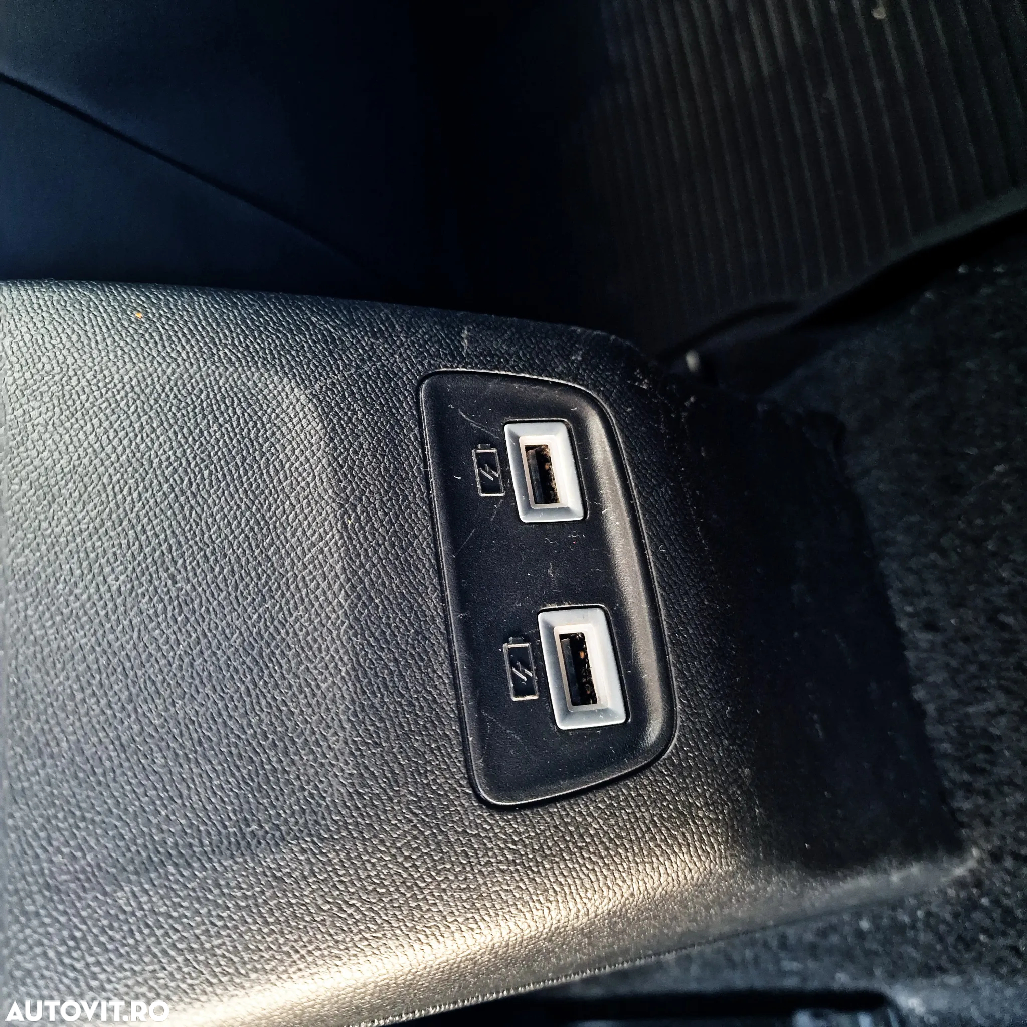 Peugeot 208 1.2 L PureTech STT Active - 20