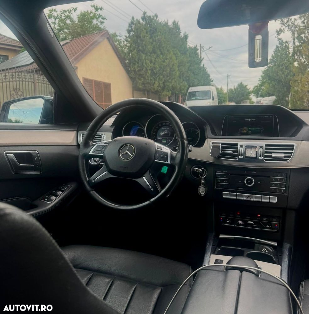 Mercedes-Benz E 300 BlueTEC HYBRID 7G-TRONIC Elegance - 5