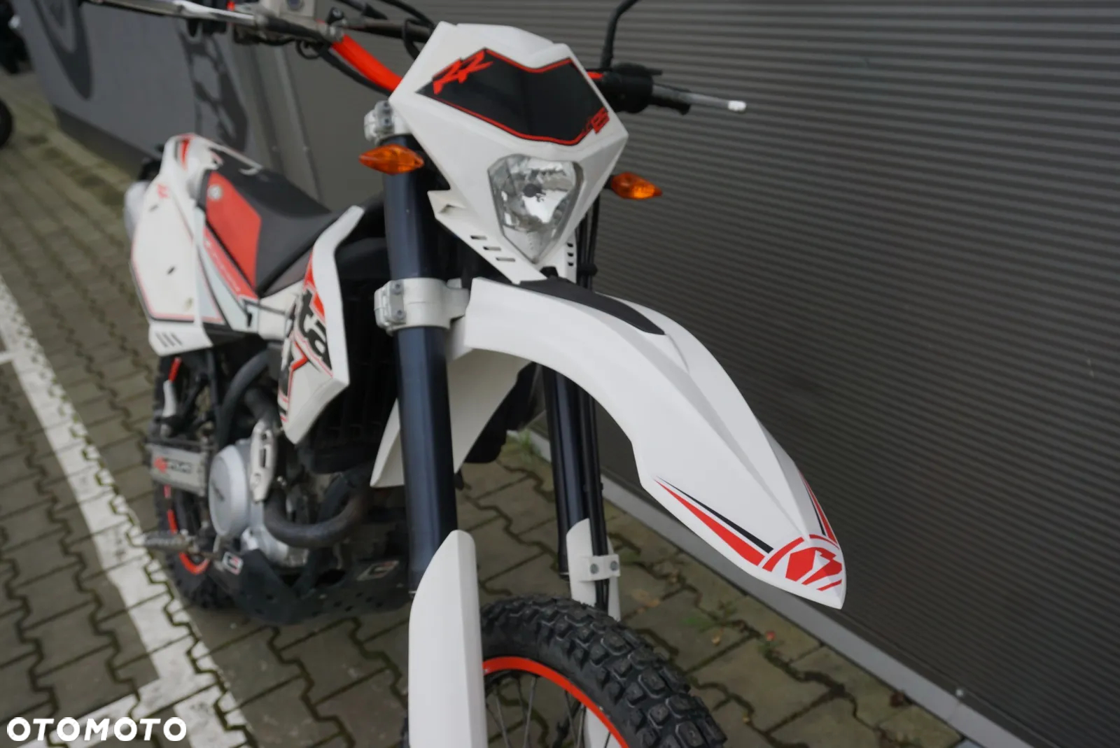 Beta RR - 17