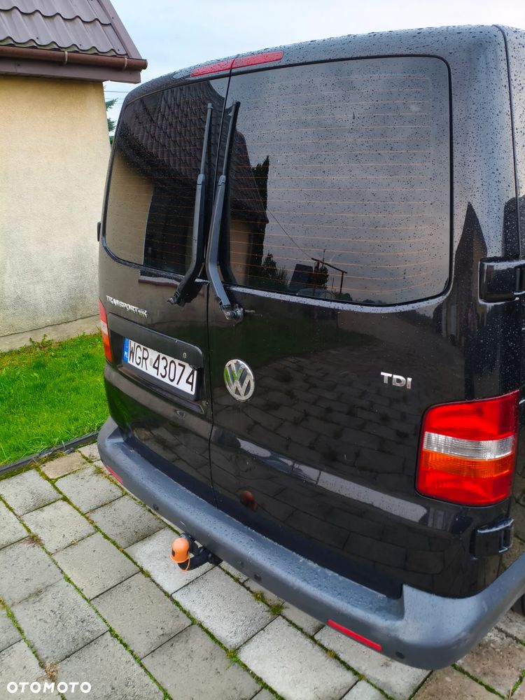 Volkswagen T5 - 23