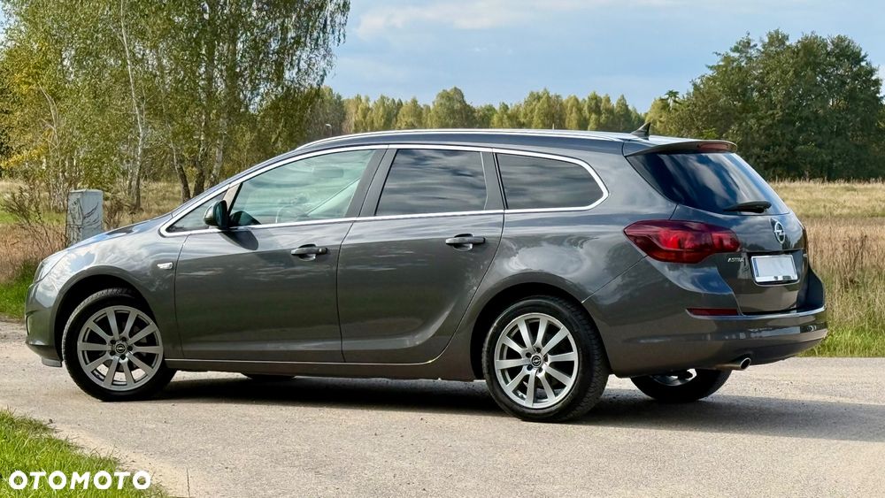 Opel Astra - 11