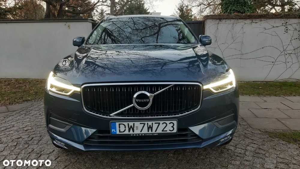 Volvo XC 60 D5 AWD Momentum - 5