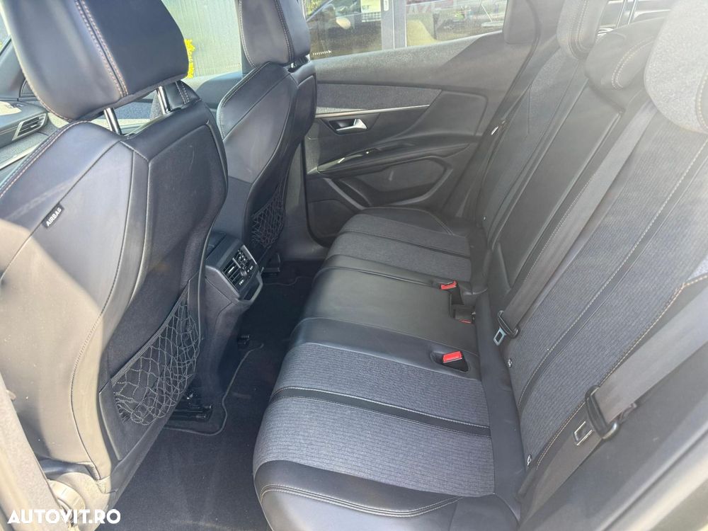 Peugeot 3008 - 12
