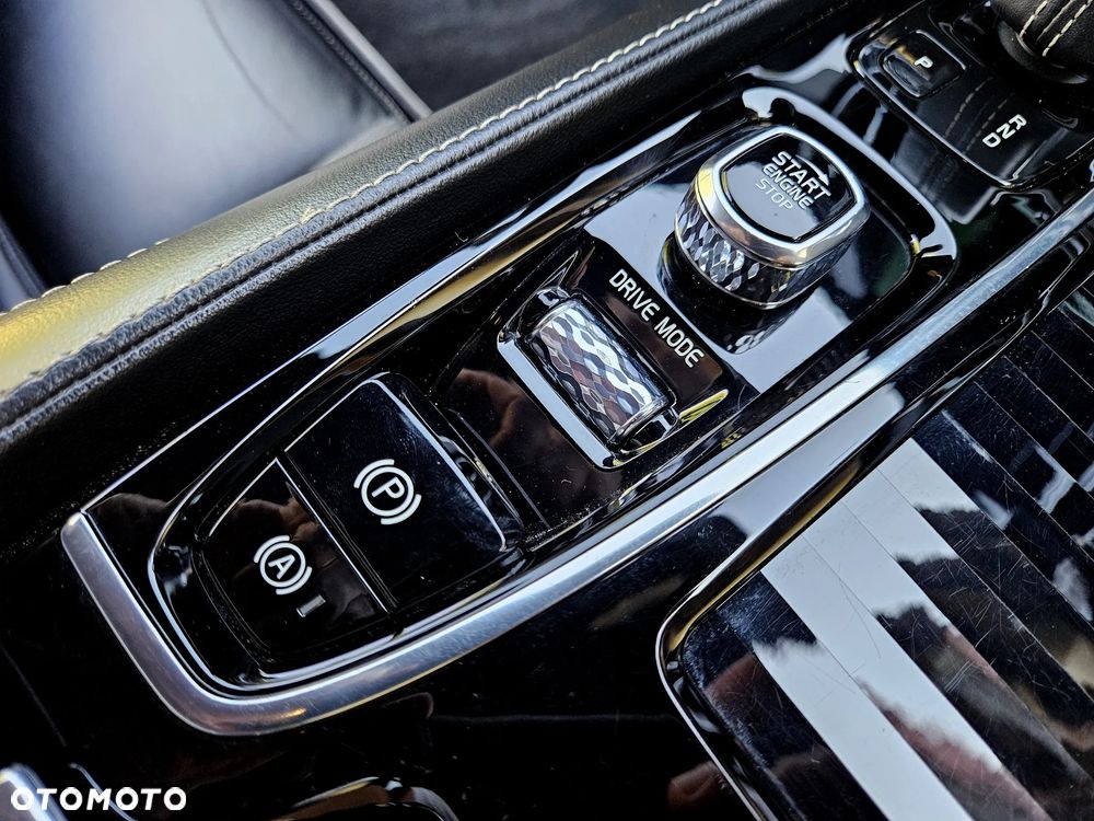 Volvo V60 T8 AWD Geartronic Polestar Engineered - 28