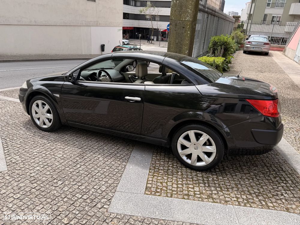 Renault Mégane CC 2.0 dCi SE Exclusive - 21
